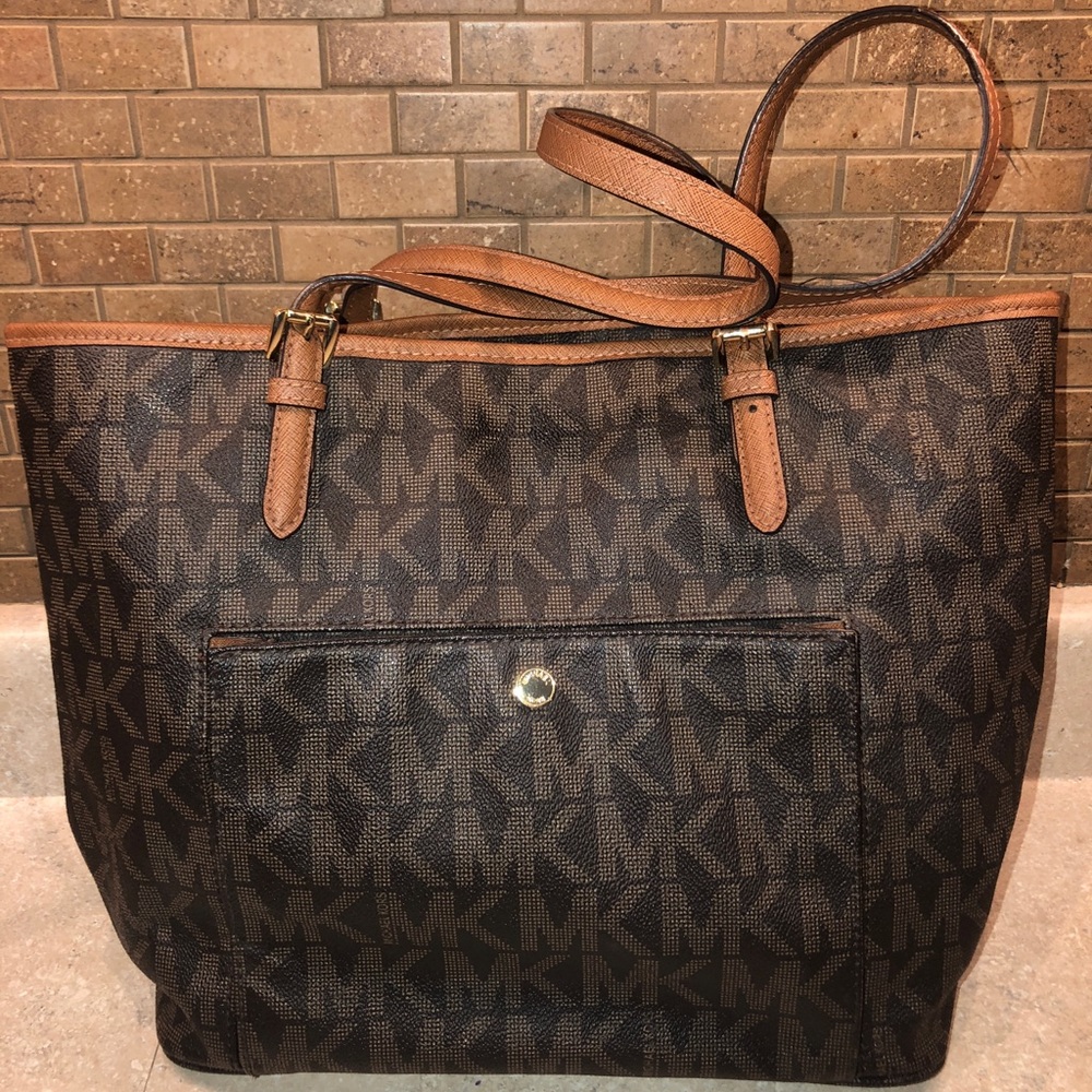 Micheal Kors Bag